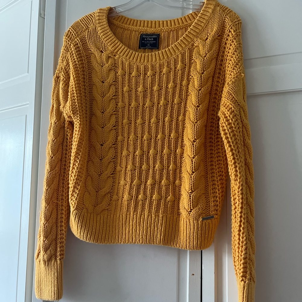 Abercrombie And Fitch Cardigan